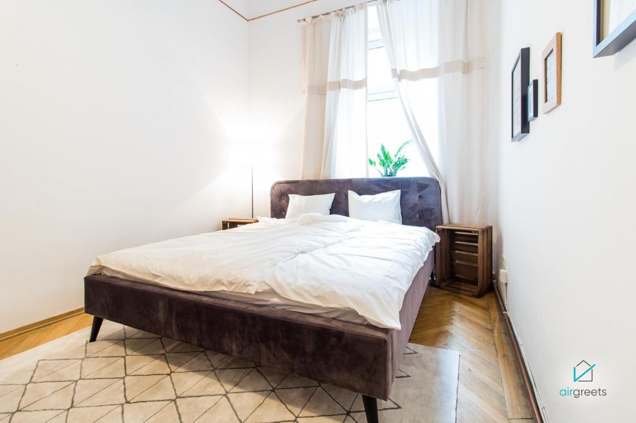 Spacious And Extraordinary Vienna Apartment Экстерьер фото